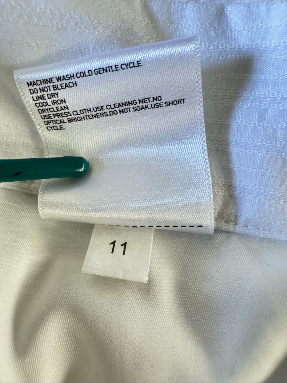 Uniqlo White Flowy Midi Skirt A-Line Swing Skirt Minimalist Summer Skirt Size XS - Picture 8 of 11